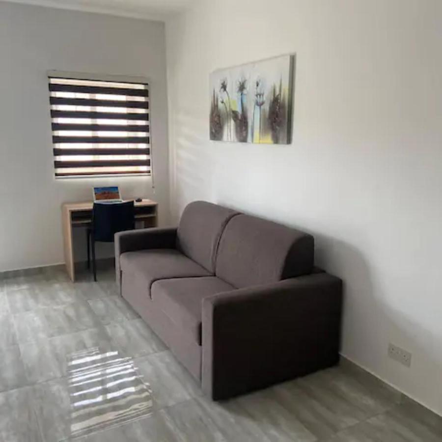 F10 Modern And Bright Apartment In Malta Мсида Екстериор снимка