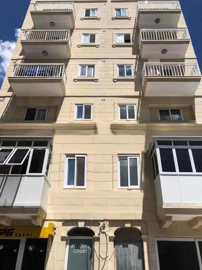 F10 Modern And Bright Apartment In Malta Мсида Екстериор снимка